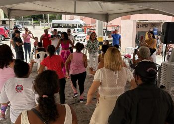 Prefeitura leva benefícios para as mulheres dos Residenciais Vista Alegre I e II