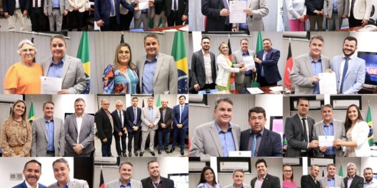 Efraim Filho recebe prefeitos paraibanos em Brasília e reforça compromisso com os municípios