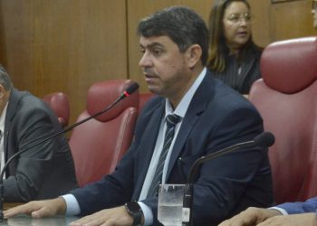 Presidente da CMJP anuncia reajuste salarial de servidores efetivos