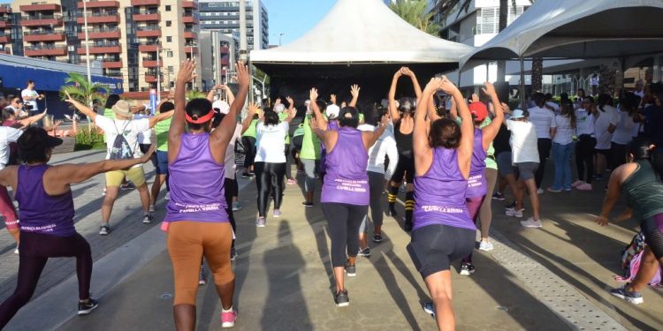 Cícero participa de evento do Hospital Santa Isabel que reuniu pacientes bariátricos na orla