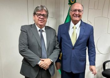 João discute investimentos para indústria, artesanato e energias limpas com Alckmin