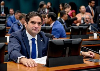 Murilo Galdino torna-se membro da Comissão Especial das Obras Inacabadas