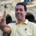 Assessor denuncia que prefeito de Lucena usou carros da prefeitura para levar cidadãos para alistamento eleitoral