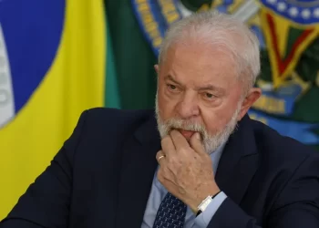 Lula recebe detalhes de nova âncora fiscal do governo