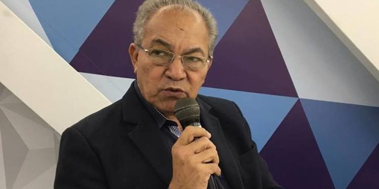 API-PB divulga nota e lamenta morte, nesta quarta-feira, do executivo e escritor Mário Tourinho