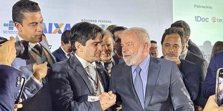 Murilo Galdino fará parte da comitiva de Lula, que visita a Paraíba nesta quarta