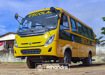 Prefeitura de Alhandra adquire ônibus escolar por meio de emenda federal e recursos próprios