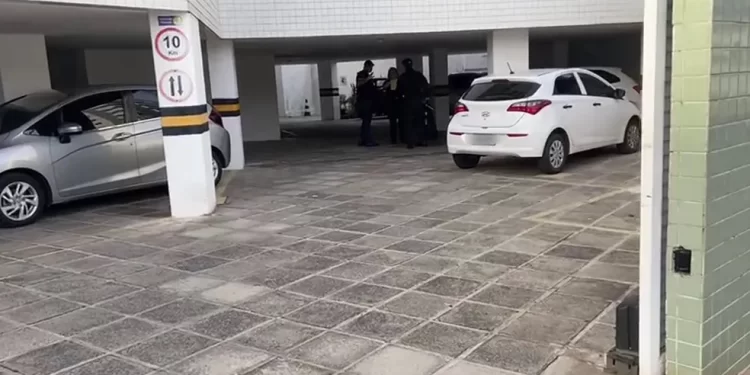 Delegado, escrivão e advogada são presos por suspeita de corrupção passiva, peculato e extorsão