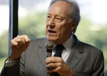 Lewandowski antecipa aposentadoria do STF para 11 de abril