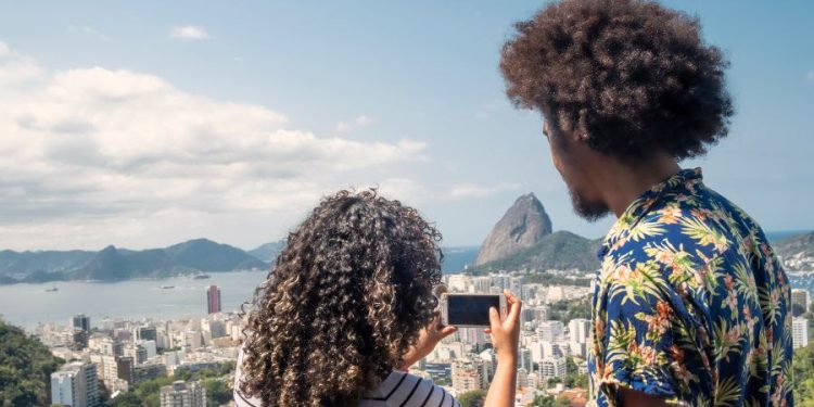 Brasil e Angola negociam parceria para rotas de afro turismo
