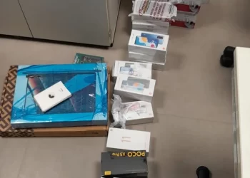 Homem é preso no Aeroporto Castro Pinto com aparelhos eletrônicos sem nota fiscal