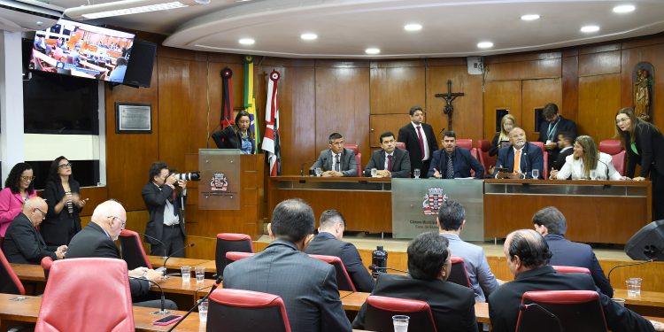 Câmara de João Pessoa aprova projeto e custeio do ‘Carteira Solidária’