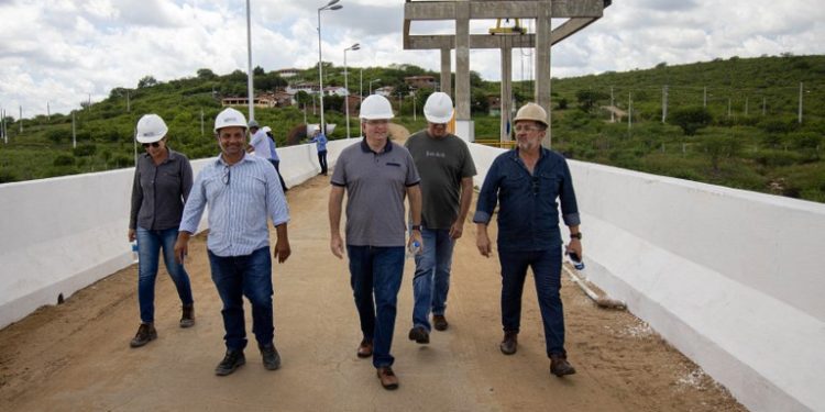 Técnicos do Ministério da Integração avaliam visita ao canal Acauã-Araçagi como satisfatória