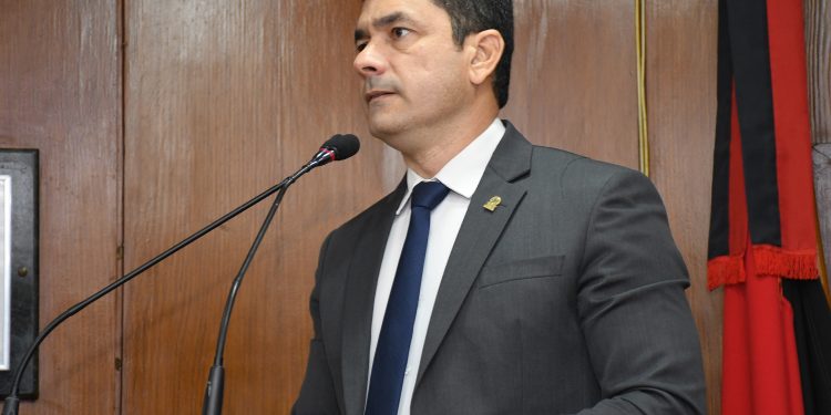 Vice-líder do Governo destaca ações da PMJP em comemoração aos 40 anos de Mangabeira