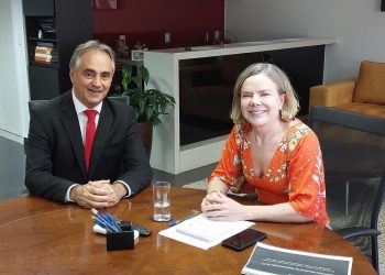 Em reunião com Gleisi, Luciano se coloca à disposição para disputar a Prefeitura de João Pessoa