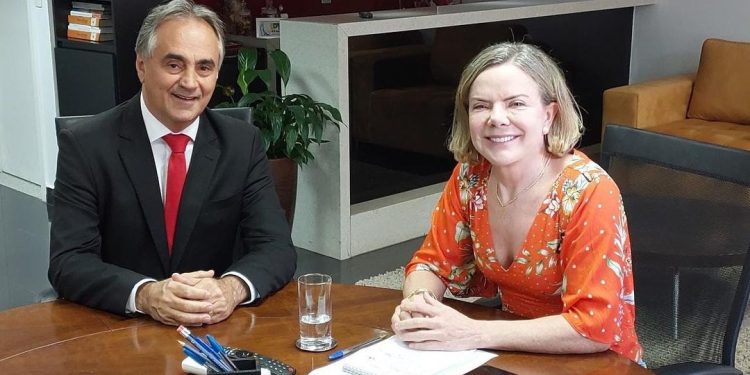 Em reunião com Gleisi, Luciano se coloca à disposição para disputar a Prefeitura de João Pessoa