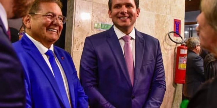 Adriano parabeniza Hugo Motta pela vice-presidência nacional do Republicanos