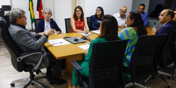 João recebe representantes das Nações Unidas para refugiados e destaca políticas públicas de acolhimento