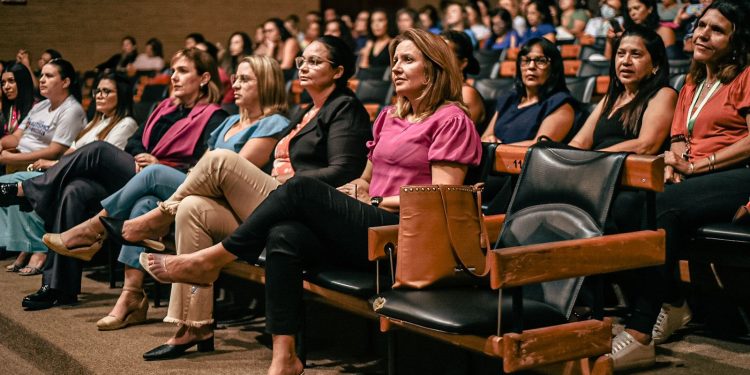 Seduc realiza II Seminário sobre Autismo: possibilidades de inclusão escolar