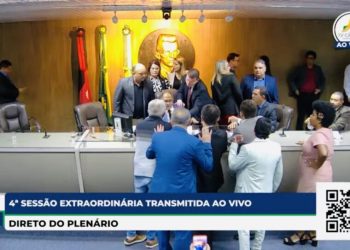 Sessão na Câmara de CG é marcada por confusão e suspensão por decisão judicial