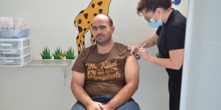 Vacinação contra Influenza começa nesta terça-feira em Campina Grande