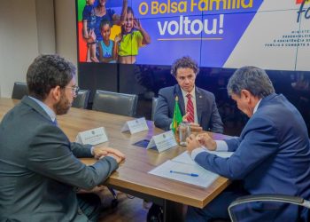 Veneziano irá apoiar no Senado proposta de empréstimos em favor de Campina Grande