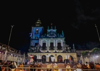 Encenação da Paixão de Cristo emociona público no Centro Cultural São Francisco