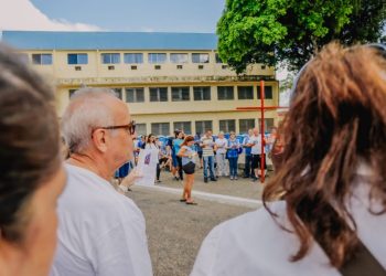 Cícero Lucena participa da Via Sacra e fala em momento de reflexão sobre ensinamentos de Cristo