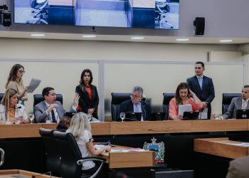 CCJ da ALPB aprova projetos que previnem e combatem violência nas escolas paraibanas