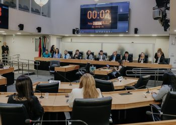 ALPB instala Frente Parlamentar em Defesa da Saúde Mental e Pessoas Neurodivergentes