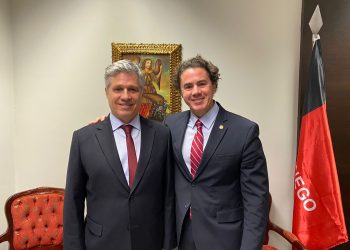 Veneziano recebe Ministro do Desenvolvimento Agrário para tratar de demandas da Paraíba