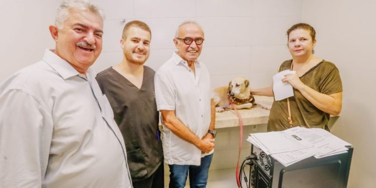Cícero Lucena inaugura primeira Clínica Veterinária Municipal de João Pessoa