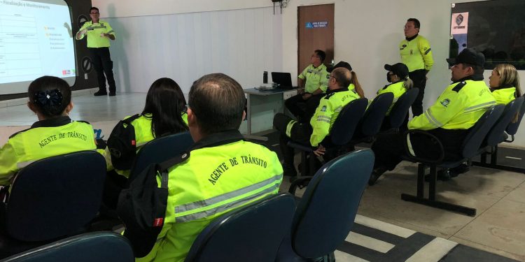 STTRANS de Patos finaliza treinamento de agentes para operar Central de videomonitoramento