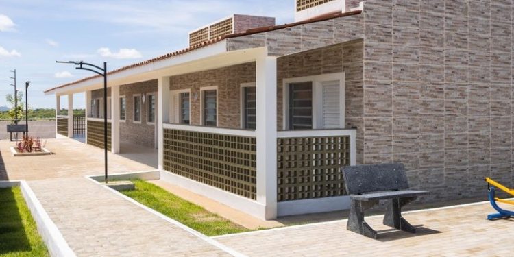 João inaugura Cidade Madura e entrega centro de hemodiálise, tomógrafo e ambulância em Monteiro