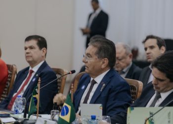 Adriano Galdino quer discutir sobre a reforma tributária na ALPB