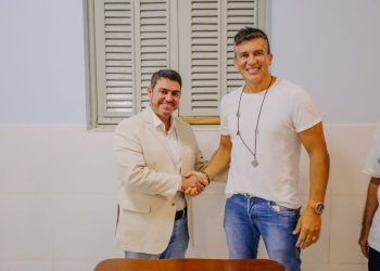 Vereador Carlão fica no cargo de presidente interino da CMJP até semana que vem