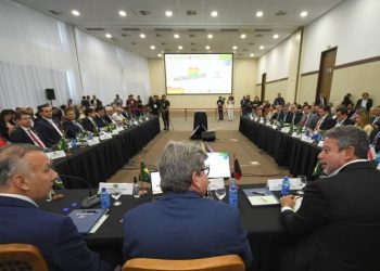 João Azevêdo defende reforma tributária justa e que reduza as desigualdades regionais