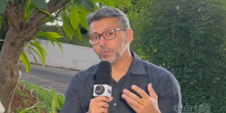 Podemos dará condições para Ruy disputar a Prefeitura de João Pessoa, assegura Leonardo Gadelha