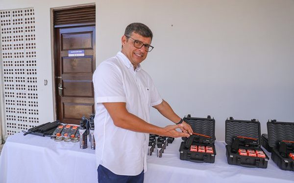 Guarda Metropolitana de Cabedelo recebe equipamentos para reforçar o trabalho de segurança na cidade