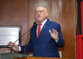 Vereador propõe monitoramento das redes sociais para combater atentados nas escolas