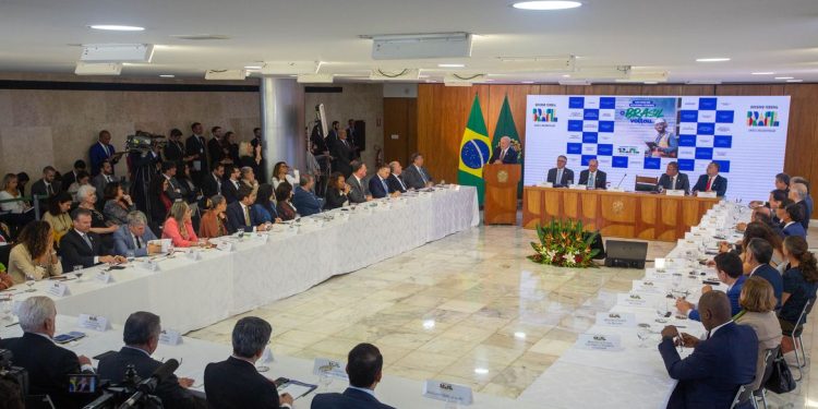 Lula anuncia que novo plano de desenvolvimento terá seis eixos