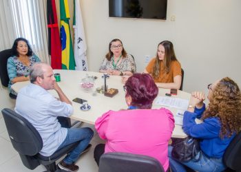 DPE e SINE-PB discutem a aplicação da lei que garante prioridade em vaga de trabalho às mulheres vítimas de violência