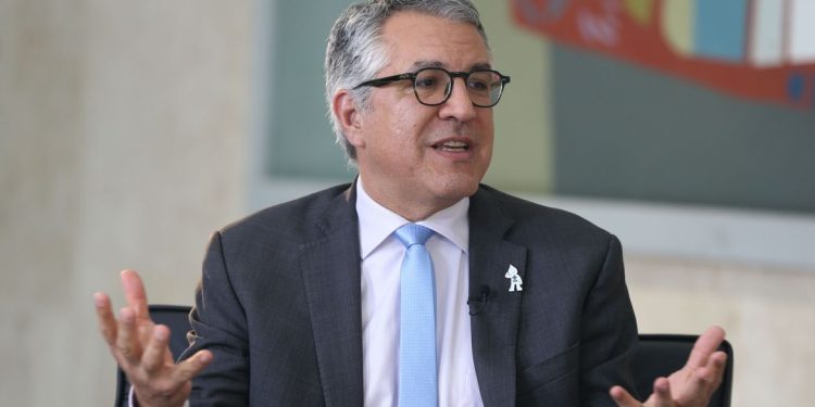 Não há fato que justifique a CPI do MST, defende Padilha