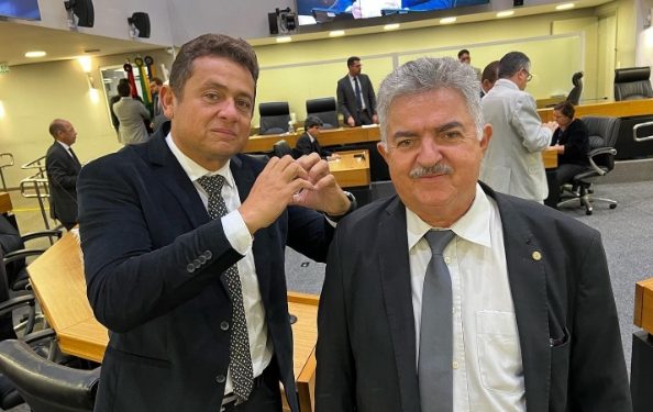 Após imbróglio, Walber e João Gonçalves declaram paz: “O parlamento é isso mesmo”