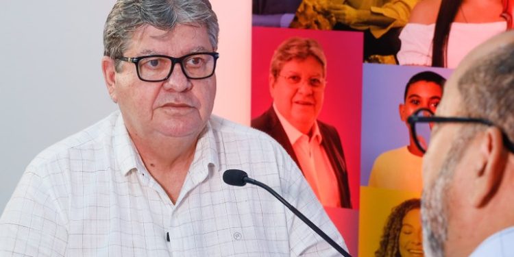 João anuncia R$ 930 milhões em pagamentos da antecipação do 13º e da folha de maio