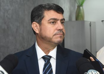 Dinho leva ao presidente do Senado pedido de supressão de artigos em projeto que pode retirar recursos do Sistema S