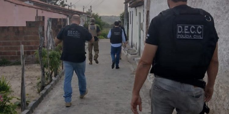 Operação ‘Libertatis’ cumpre mandados de busca e apreensão em João Pessoa, Campina Grande e Lagoa Seca