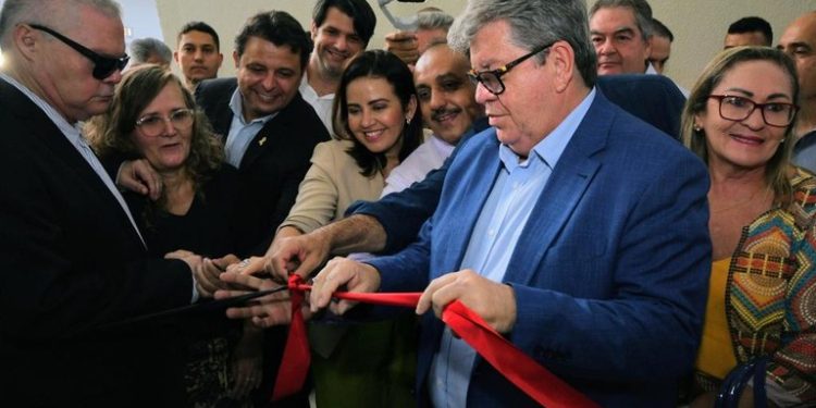João Azevêdo inaugura auditório do Instituto dos Cegos e destaca investimentos para fortalecer políticas públicas de inclusão