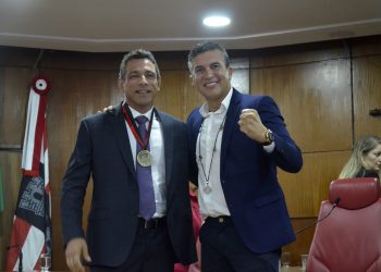 Michell Laureano Torres recebe medalha cidade de João Pessoa