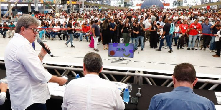 João Azevêdo destaca importância de plenária do PPA nacional para a população